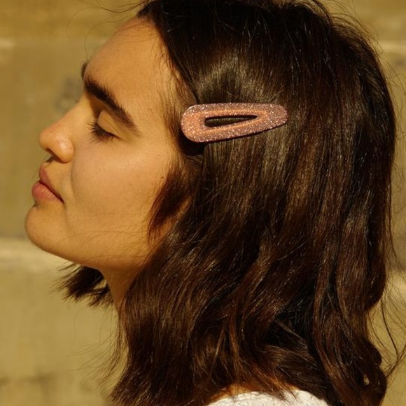 Valet Studio Kelly Clips in Pink & Blue Glitter - Picture 2 of 8